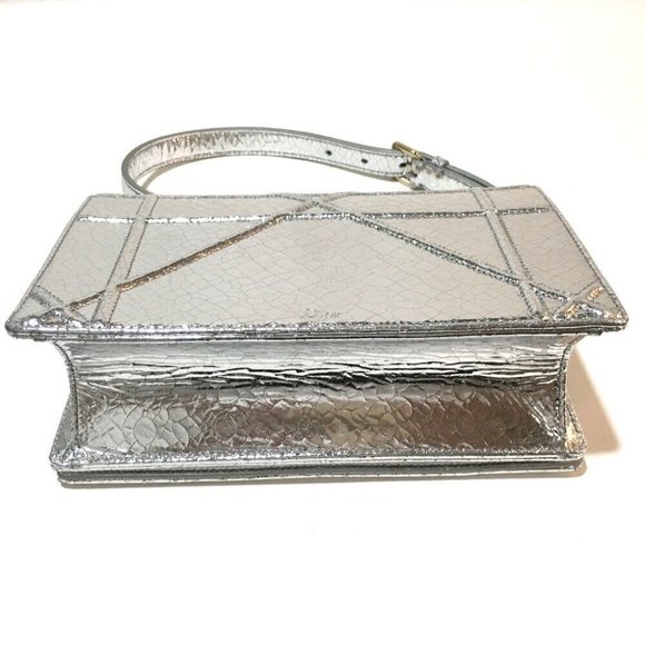 DIOR Small flap DIORAMA Shoulder Bag Silver/GoldHW - Picture 5 of 9